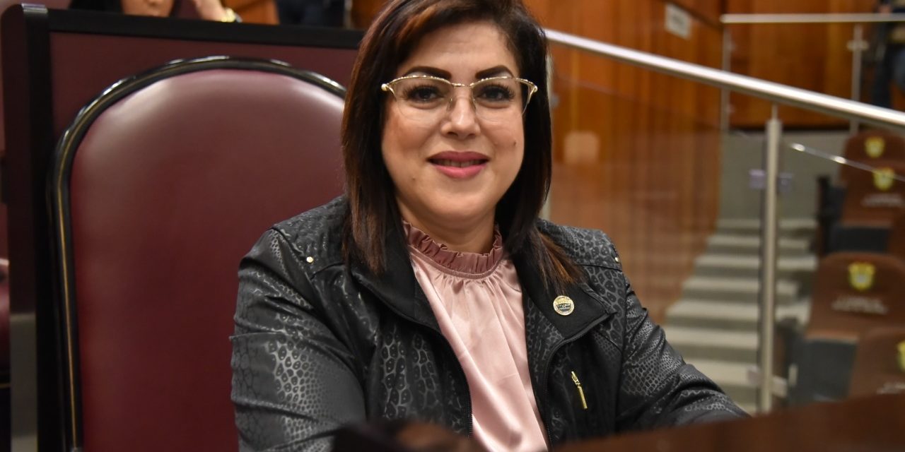 Adelanto de participaciones federales rescatarán a municipios abandonados por gobiernos priístas y panistas: Rosalinda Galindo