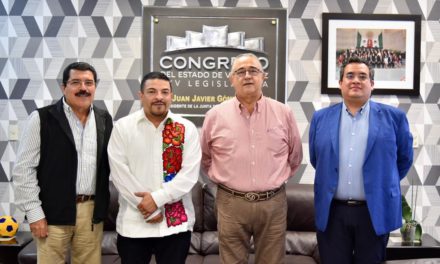 Atiende diputado Gómez Cazarín a líde-res ganaderos de la entidad