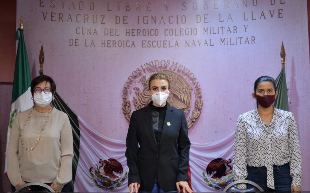 Suscribe dictámenes Comisión de Salud