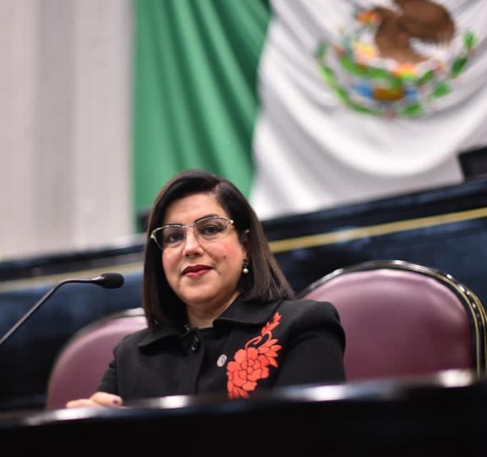 Rosalinda Galindo a favor del esclarecimiento de las decisiones políticas tomadas en años pasados