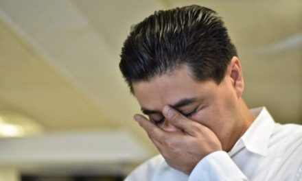 Toma de protesta de Rogelio Franco, show político y patadas de ahogado