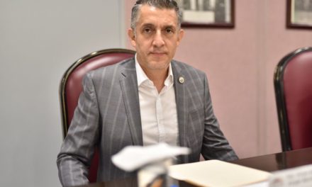 Regreso a clases seguro, promete diputado Víctor Vargas