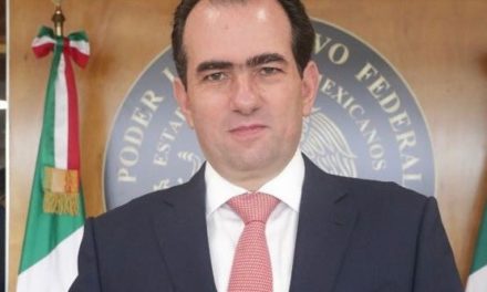 Seco cocotazo de Cuitláhuac García a Pepe Yunes