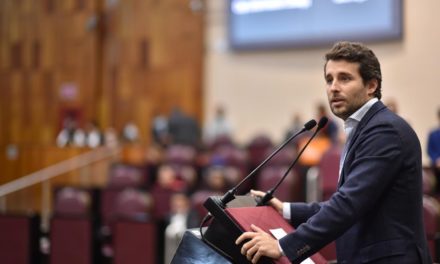 Aprueba Congreso reducir 50% el financiamiento a partidos políticos