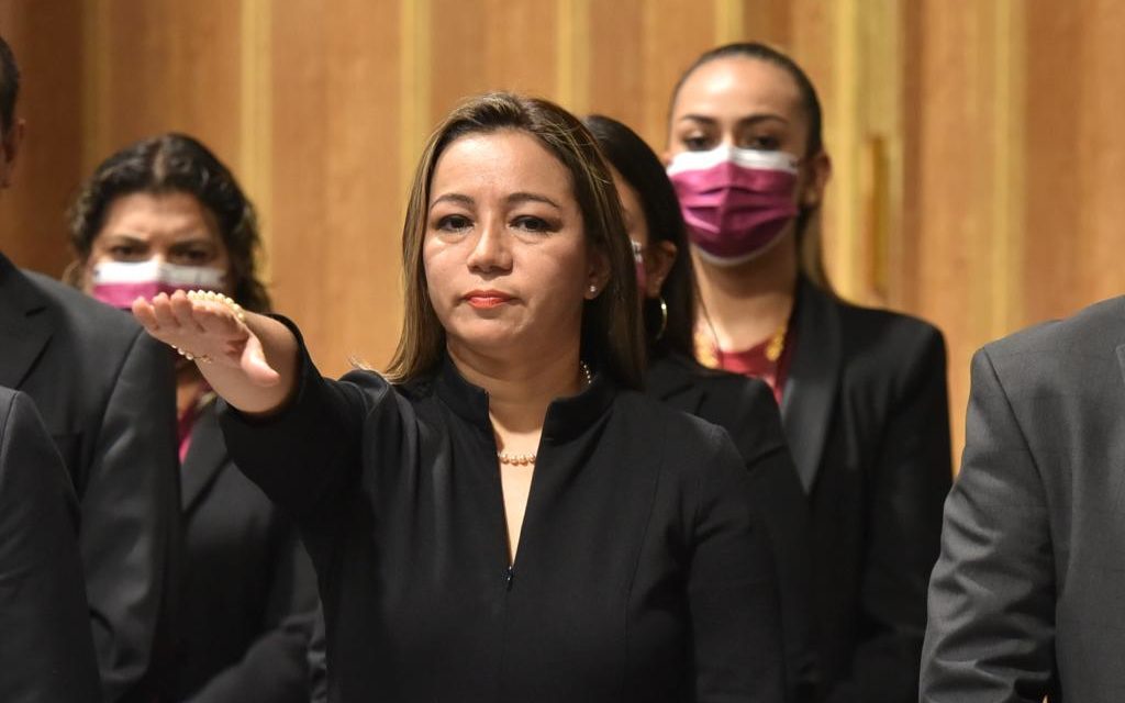 Mercedes Santoyo y la Contraloría… como la Carabina de Ambrosio