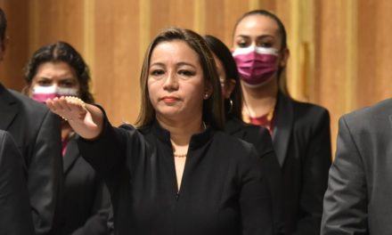 Mercedes Santoyo y la Contraloría… como la Carabina de Ambrosio