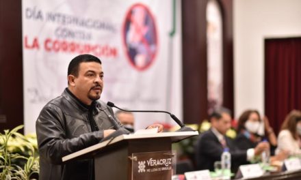 En Veracruz, combate a la corrupción, sin miramientos políticos: Gómez Cazarín