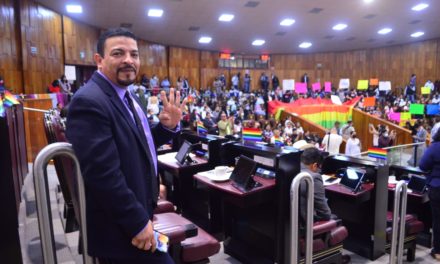 Con matrimonios igualitarios Veracruz salda deuda con la comunidad LGBTTTIQ+: Gómez Cazarín