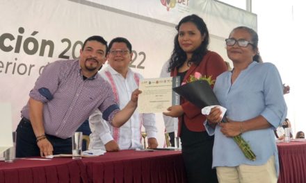 Trabajamos para que en Veracruz un mayor número de jóvenes sean profesionistas: Gómez Cazarín