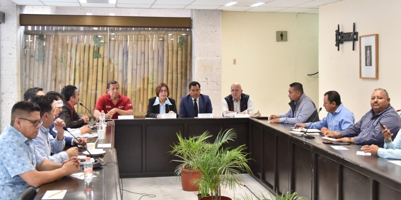 Da Presidenta del Congreso seguimiento a peticiones de productores de aguacate