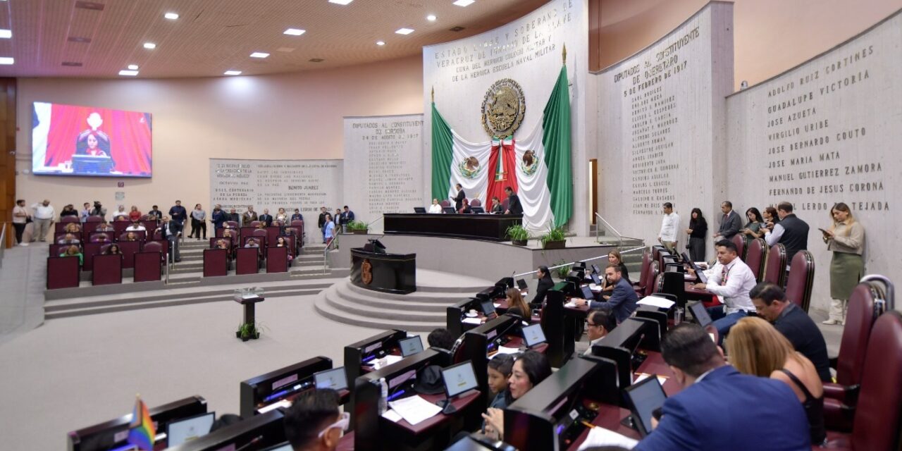 Acepta Congreso renuncia de Isis Pérez al cargo de regidora de Papantla