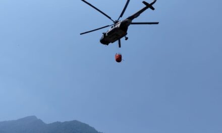 Se integran operaciones aéreas en atención al incendio de Río Blanco