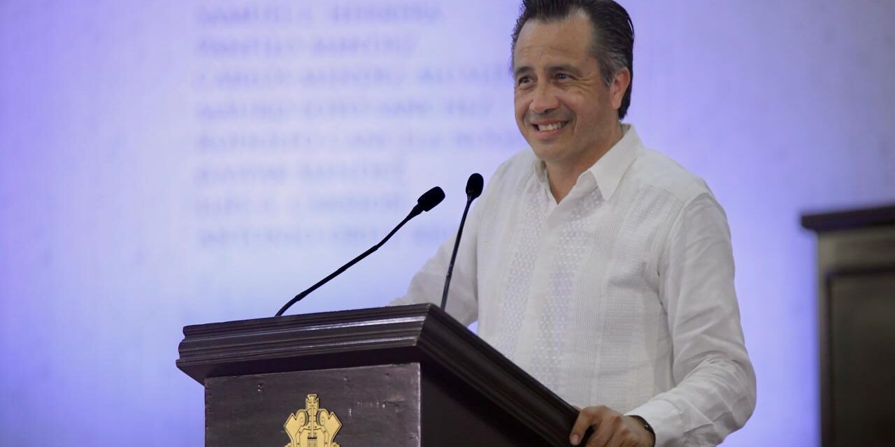 200 años de libertades constitucionales en Veracruz son gracias al Poder Legislativo
