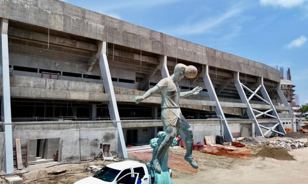 Veracruz tendrá equipo de fútbol: Rocío Nahle