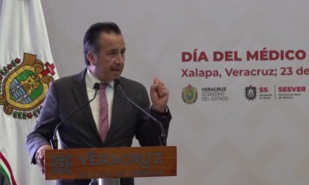 En ‘Día del Médico’, resalta Cuitláhuac inversión de 4 mil 414 mdp en hospitales