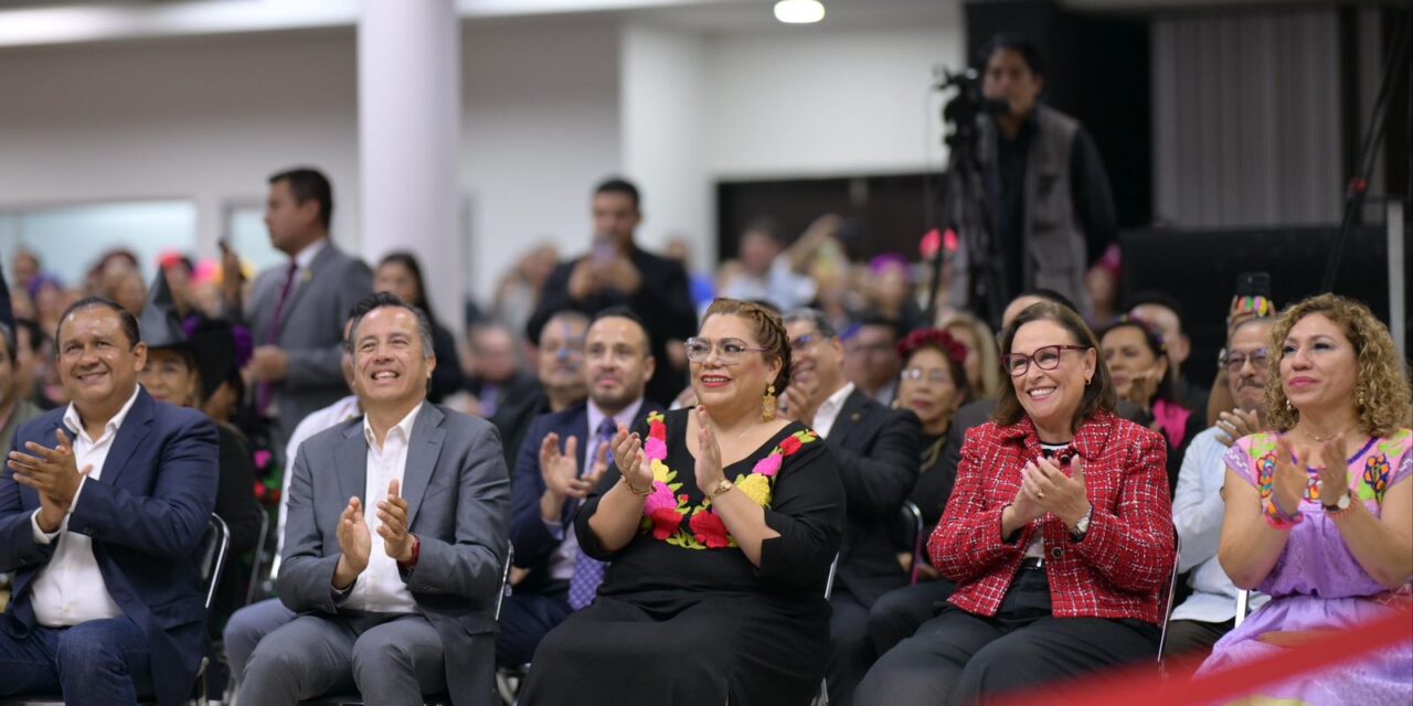 Día de Muertos, tradición única y milenaria que debemos proteger y fomentar: Rocío Nahle
