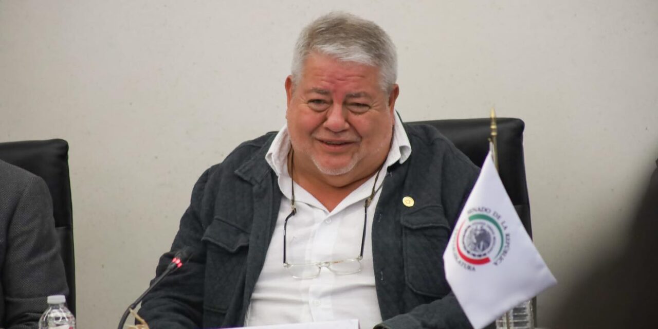 Astrolabio Político