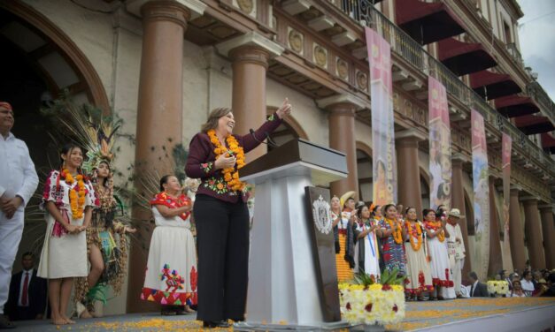 Astrolabio Político