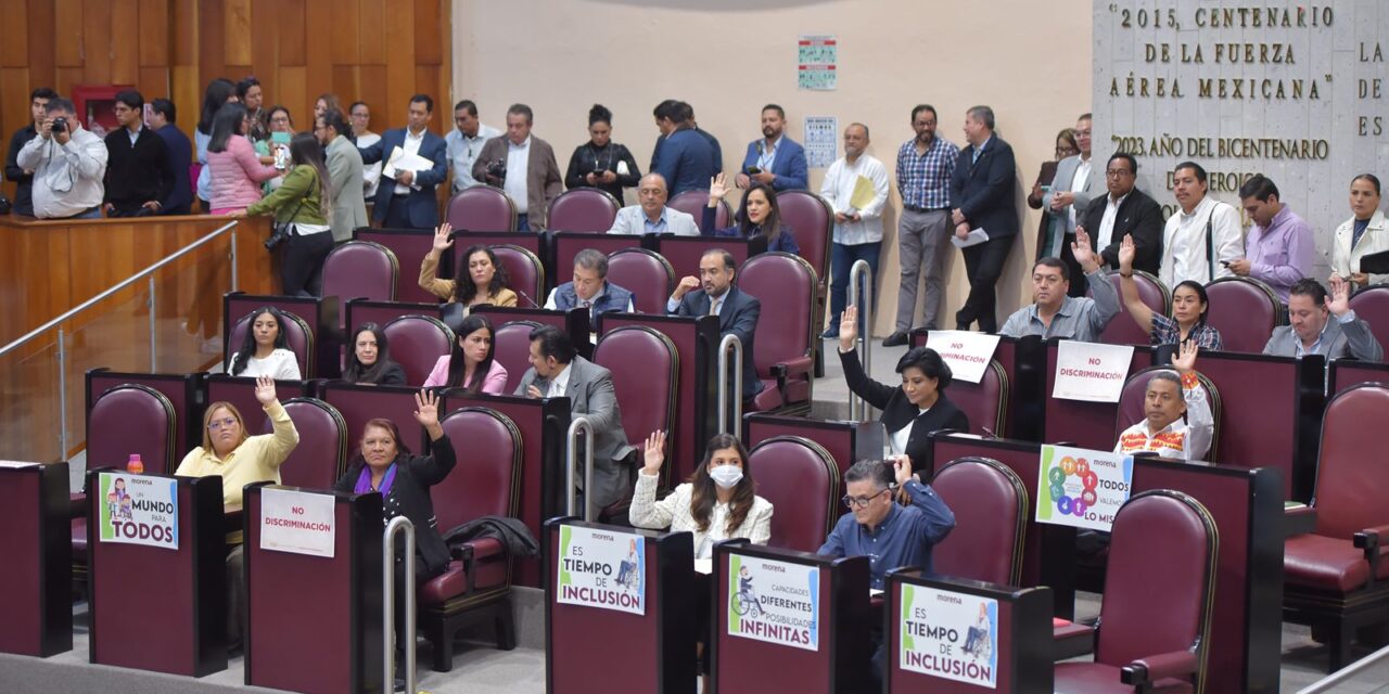 Autoriza Congreso a ciudadanos desempeñar simultáneamente dos cargos
