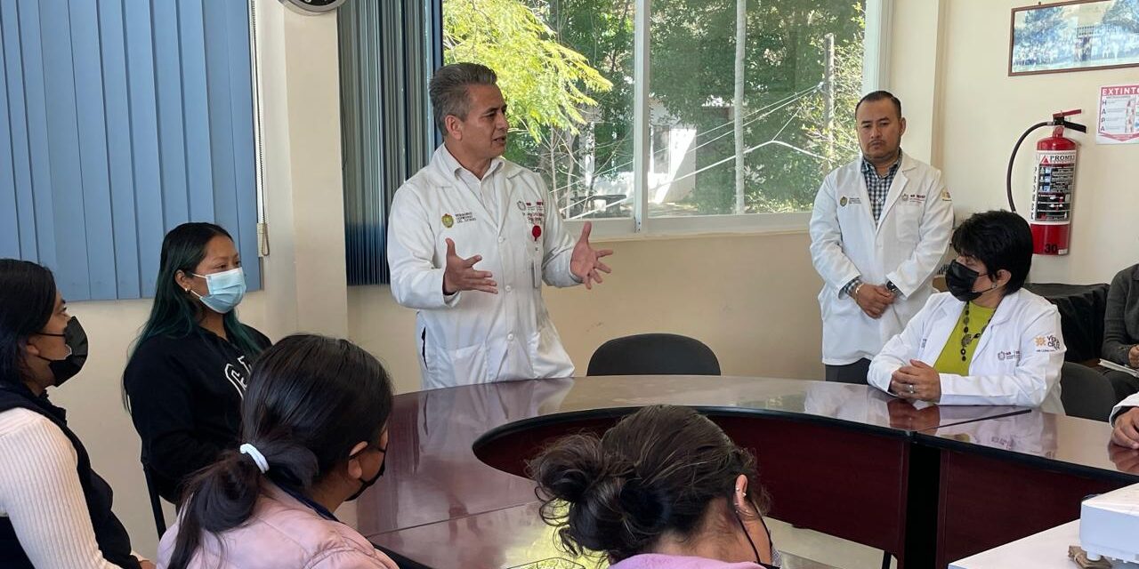 Secretaría de Salud entrega medicamento para pacientes con cáncer