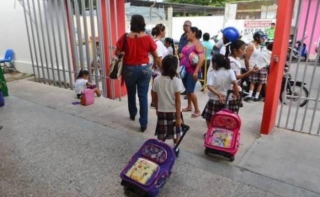 Jueves 19 de más de 2 millones de estudiantes y 137 mil maestros salen de vacaciones en todo el estado