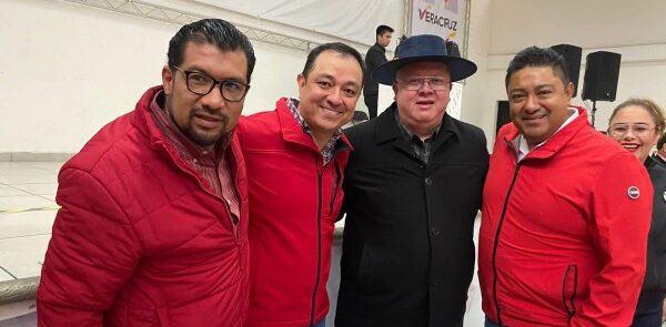 Américo Zúñiga adelanta a sus alfiles para que abran brecha en el Movimiento Ciudadano