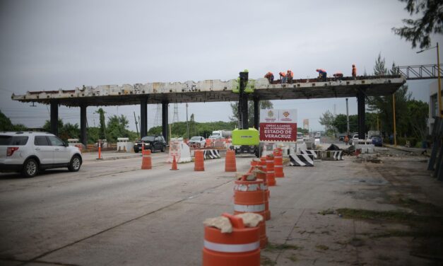 Avanza en un 85% el retiro de la caseta Puente Coatzacoalcos I: Gobernadora