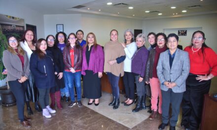 Se reúnen diputadas con presidenta del Poder Judicial y mujeres feministas