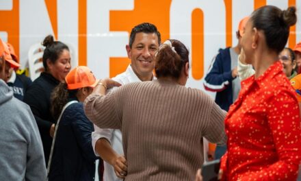 Astrolabio Político
