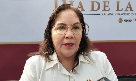 Claudia Tello se juega el cargo, pero al final pondrá orden en la educación