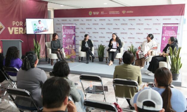 Mujeres científicas se reúnen en Xalapa para resaltar su papel en la investigación y tecnología