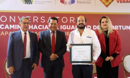 Veracruz reconoce a empresas que promueven la inclusión laboral