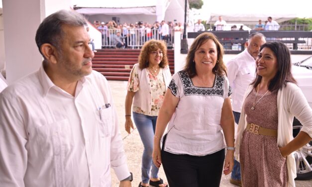 Con las y los maestros mi compromiso es muy grande: gobernadora Rocío Nahle