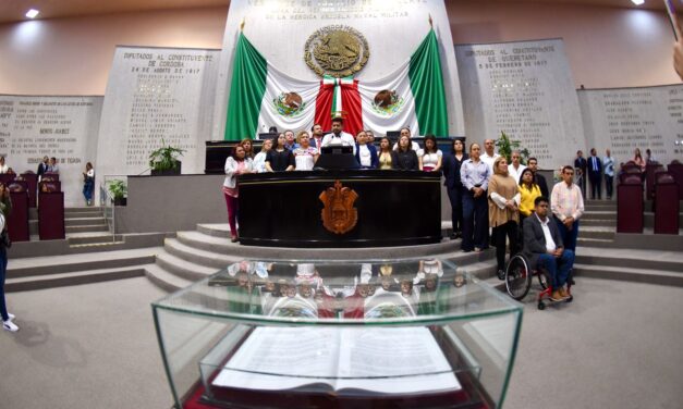 Aprueba Congreso de Veracruz minutas de soberanía nacional y apoyo a jóvenes