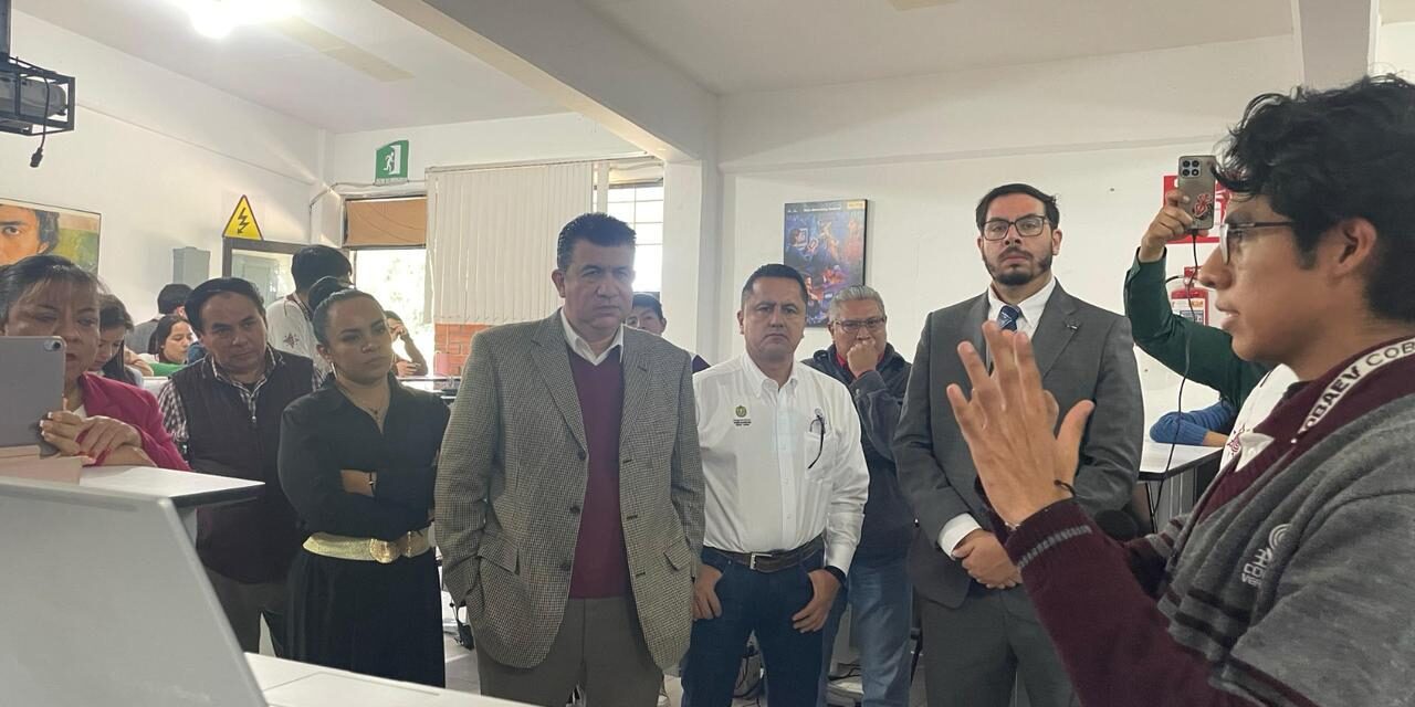 Estudiantes del COBAEV crean dispositivos tecnológicos para la inclusión