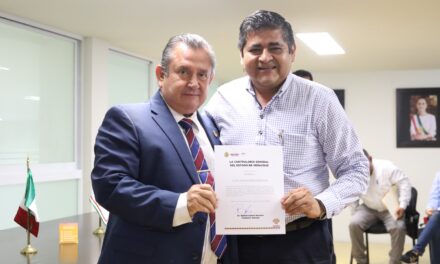 Entrega CGE constancias a despachos auditores