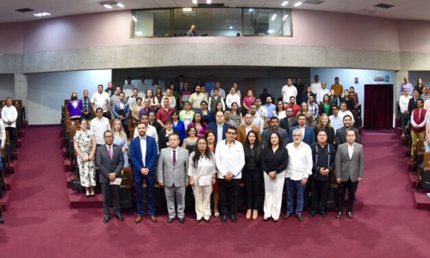 Comisión de Vigilancia tiene instrucciones de no limpiar cuentas públicas: Esteban Bautista