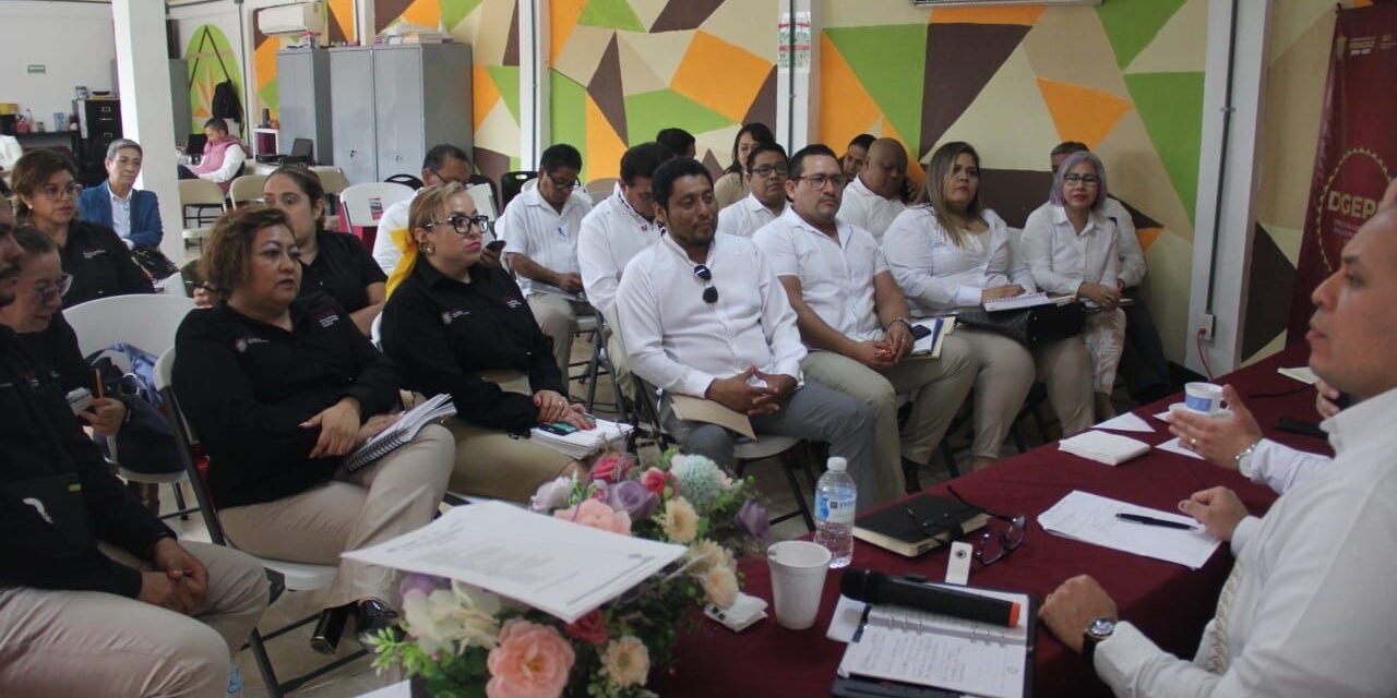 Educación Primaria Estatal refuerza vínculo con supervisiones y planteles particulares