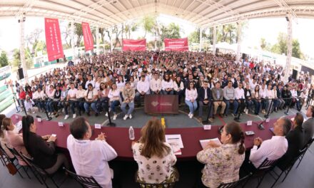 Coordinación y compromiso con la educación en Veracruz, reitera Rocío Nahle