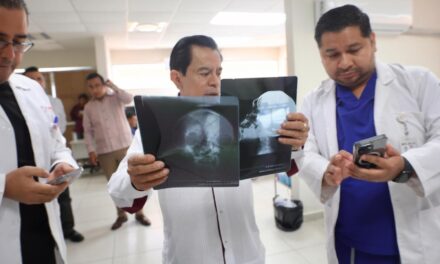 Verifican instalaciones hospitalarias para dignificar servicios de salud