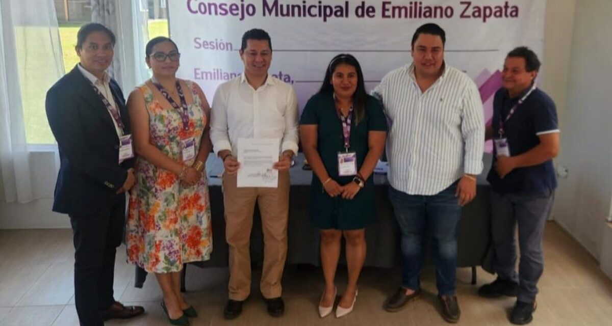 Se registra ante MORENA, Daniel Baizabal como candidato a la alcaldía de Emiliano Zapata