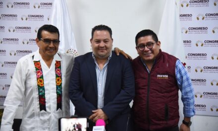 Vicente Aguilar Castillo se va para Morena