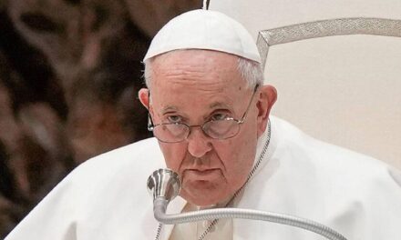 Lamenta Rocío Nahle muerte del Papa Francisco, ‘fue un gran líder’
