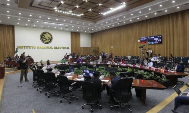 Aprueba INE lista nominal para elección de jueces en Veracruz