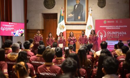 Veracruz abandera a delegación que asistirá a la Olimpiada Nacional CONADE