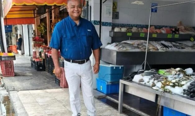 Astrolabio Político