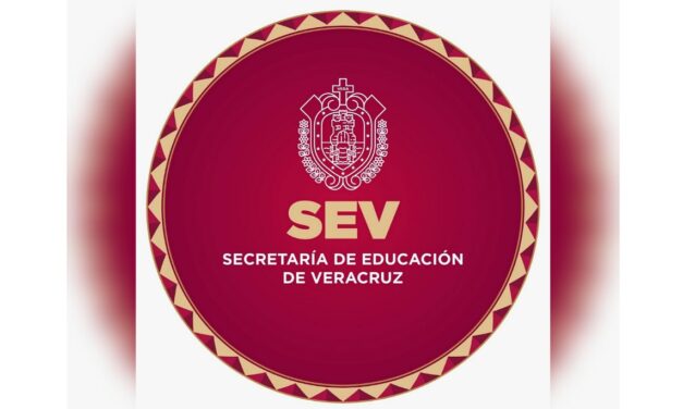 Docentes con 40 años de servicio serán reconocidos con la medalla Maestro Altamirano