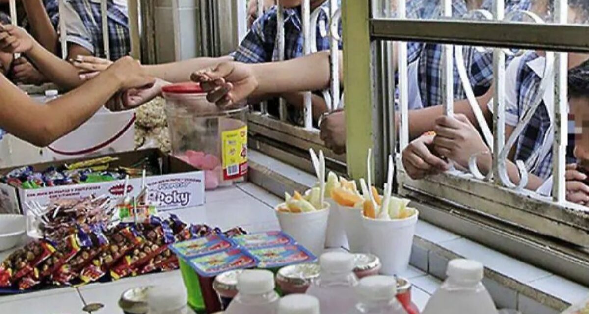 Acuerdan directores de Secundarias Técnicas con SEV entrega de recursos de cooperativas