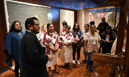 Arte textil veracruzano es premiado por FONART en certamen nacional