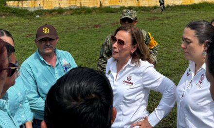 Gobernadora recorre comunidades afectadas por lluvias tras el paso del huracán Erick